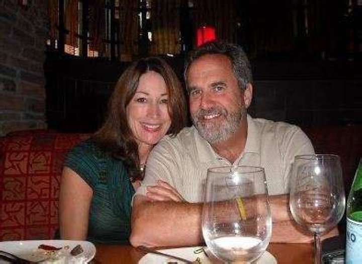 Dan Fouts Stats, Net Worth & Family Status; Is He Among Richest? Find Out