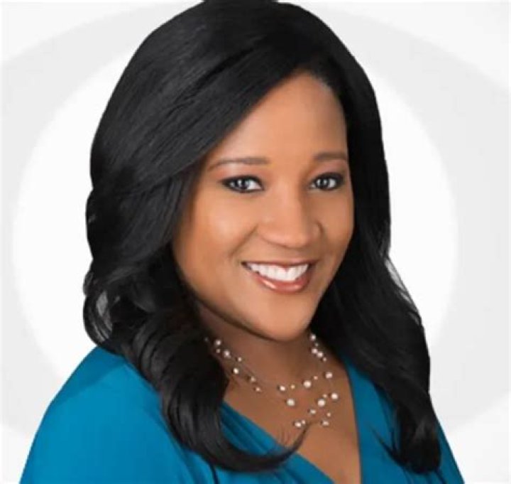 Elise Finch Sister Kiya Wikipedia And Age