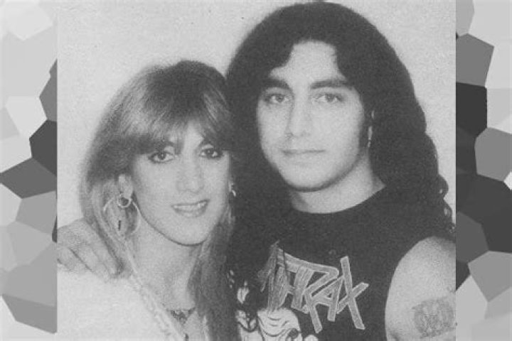 Guitarist Mike Portnoy’s wife Marlene Portnoy – Look At The Pair’s Relationship