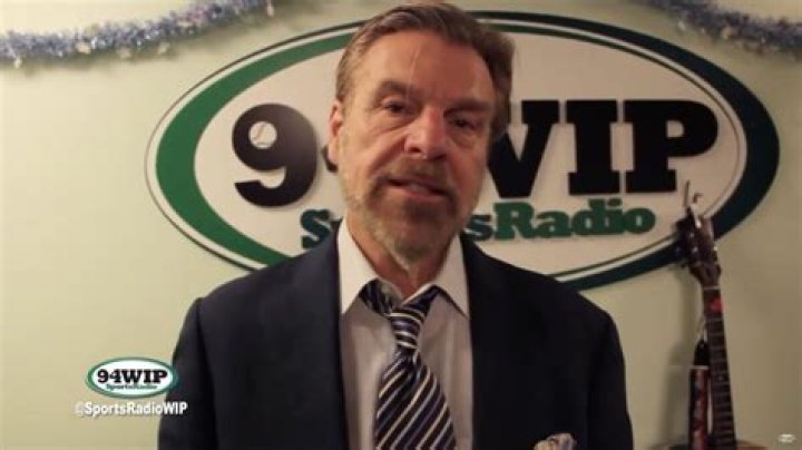 Howard Eskin Fox 29, Bio, Wiki, Age, Family, Wife, Salary, and Net Worth
