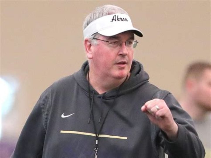 Joe Moorhead Salary, Contract, Net Worth With the Akron Zips