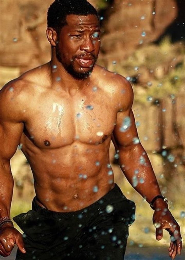 Jonathan Majors Height