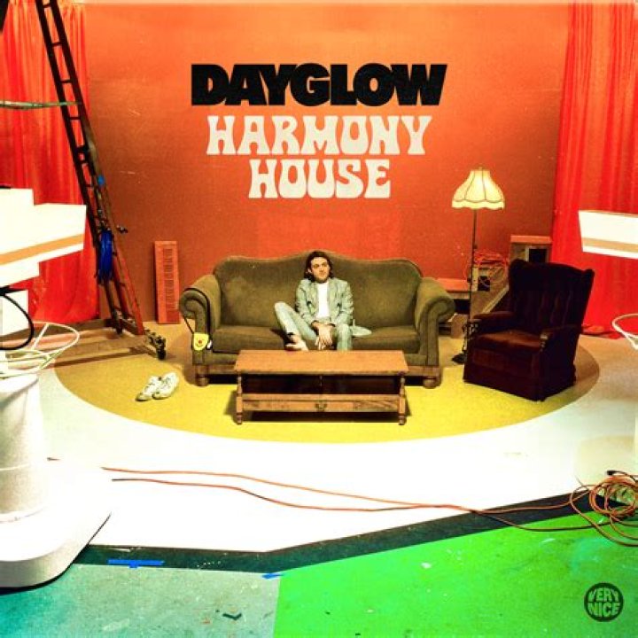 Lyrics & Translations of Moving Out by Dayglow