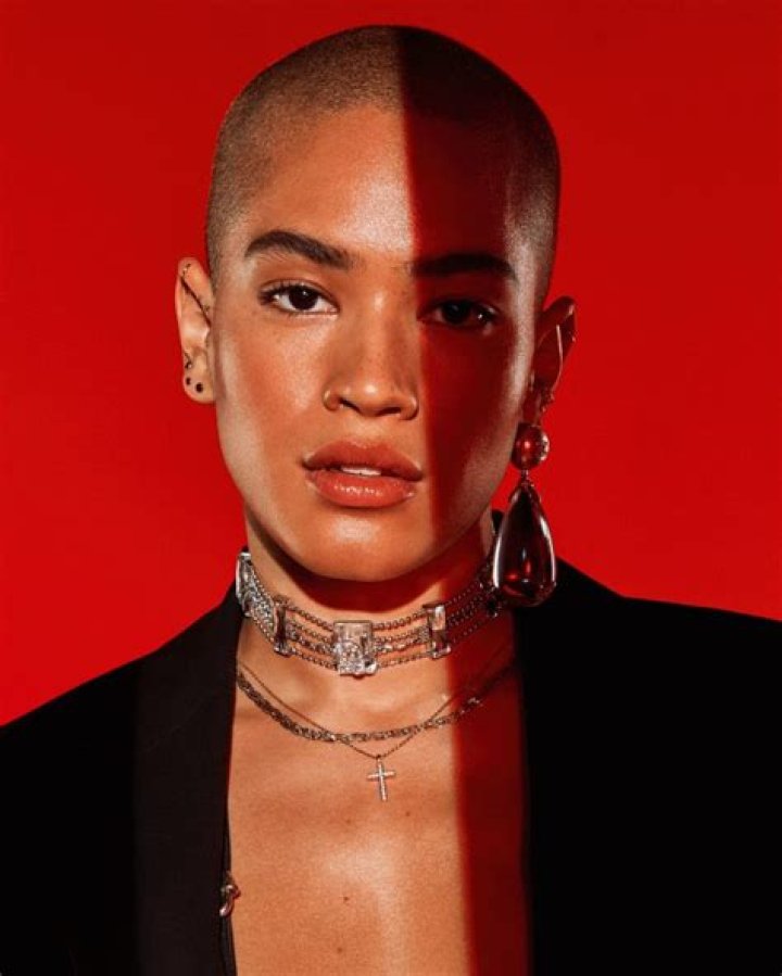 Mette Narrative – Biography, Facts & Life Story