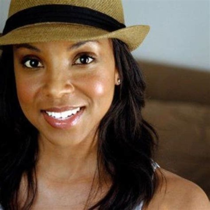 Stacie Davis – Biography, Facts & Life Story