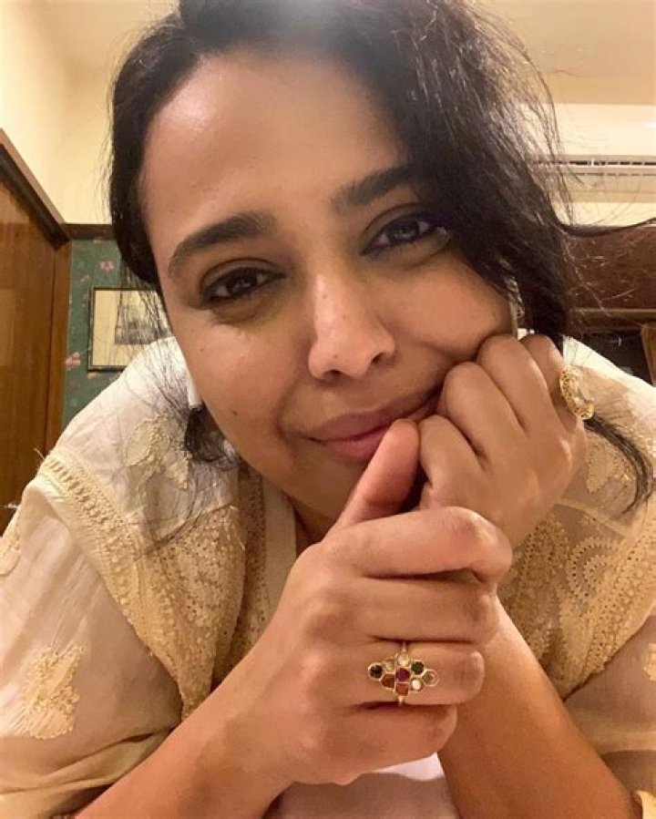 Swara Bhaskar – Biography, Facts & Life Story