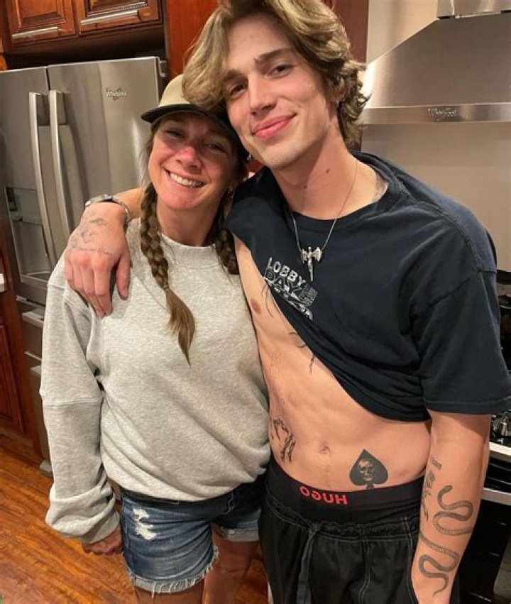 Vinnie Hacker Dishes on New Girlfriend and Renata Ri Dating Rumors