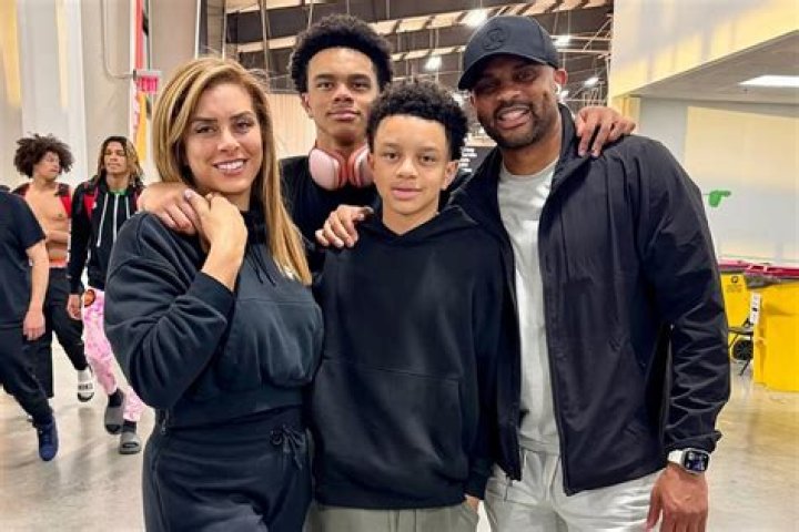 Who Is Jack Hartmann Wife Lisa Dixon? Kids And Family