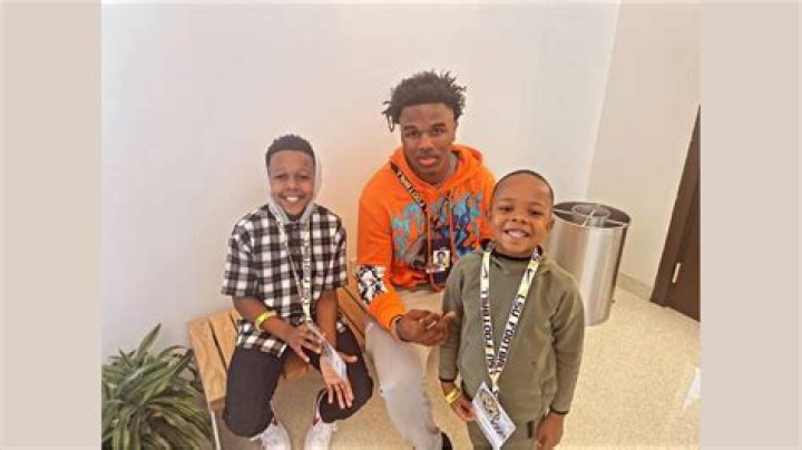 Who Is Jake Lacy Brother? Parents And Family